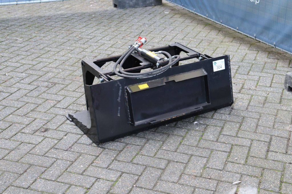 Bucket with top clamp for Skidster New