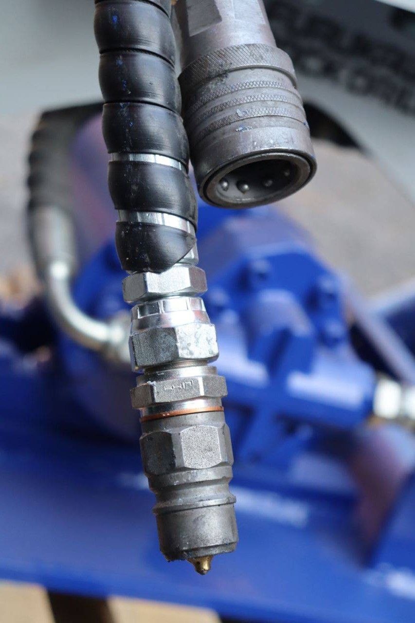 Vibrating block/vibrating plate CW05