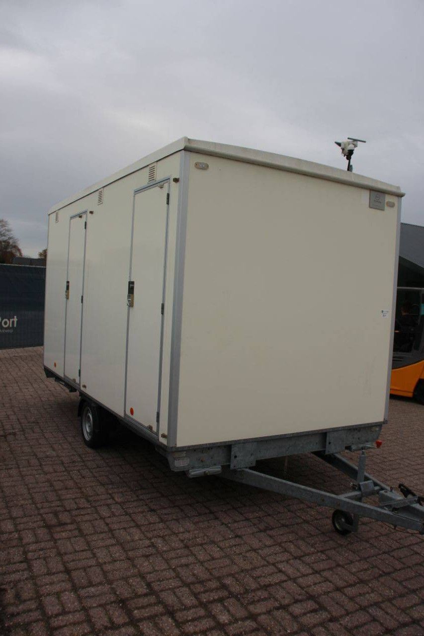 Gesloten aanhangwagen SCANVOGN BAD/TOILET VOGN 2013