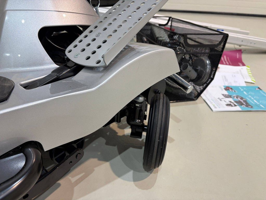 Quingo Flyte II Electric Mobility Scooter New (Margin)