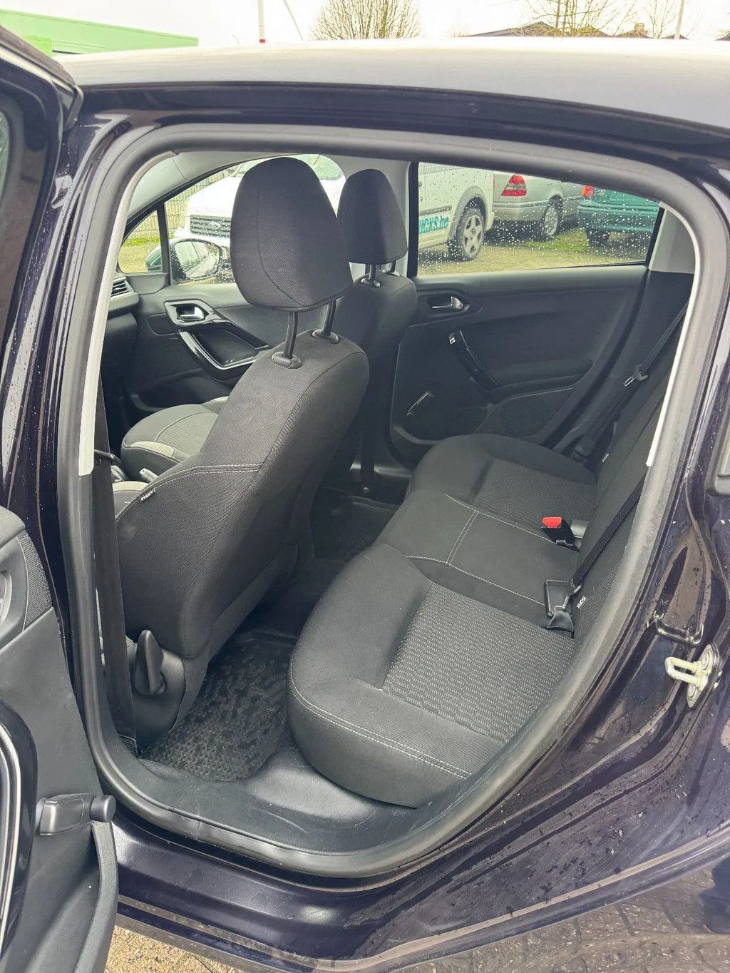 Peugeot 208 **STYLE-EURO 5B-AIRCO**