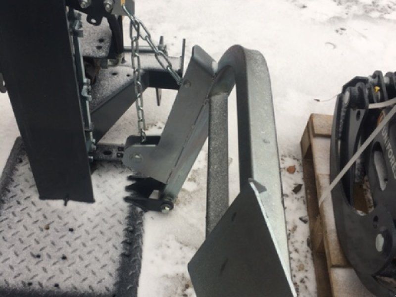 Uniforest Titanium 11