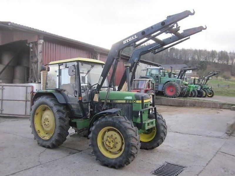 John Deere 2250 AS