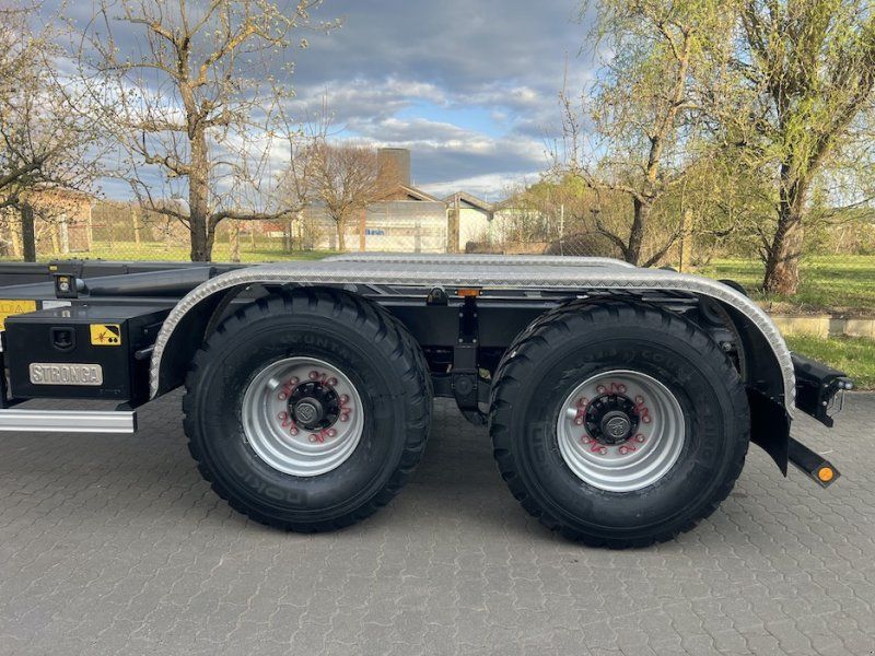 Stronga Loada HL 180DT Hakenanhänger