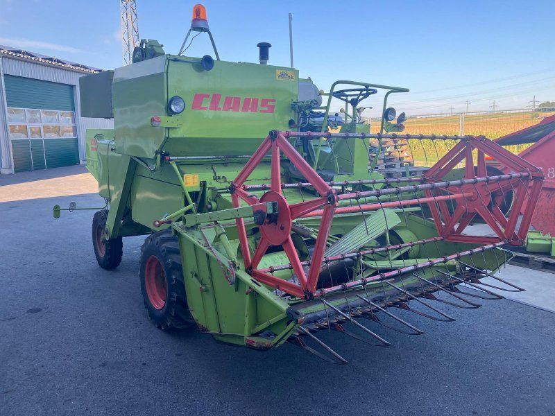 Claas Compact 25