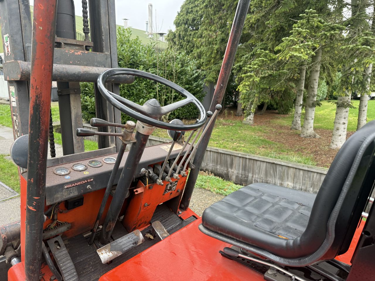 Inruilkoopje Desta 3.2 tonner diesel heftruck 4 ventielen