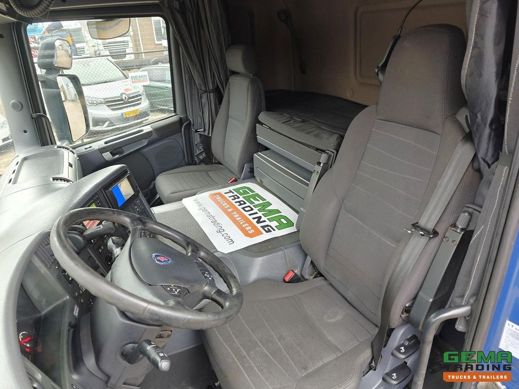 Scania P410 4x2 Highline Euro6 - Double Glazing - Navigation - Camera - Full Air - Block Heating