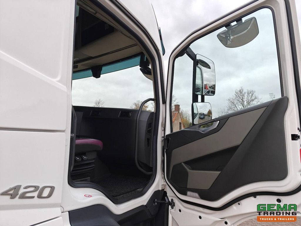 Volvo FM 420 4x2 Globetrotter Euro6E - 13L - Double Tanks - Parking Air Conditioning - TRS EcogenE30 - SmartTacho V2 - 07/2026 APK