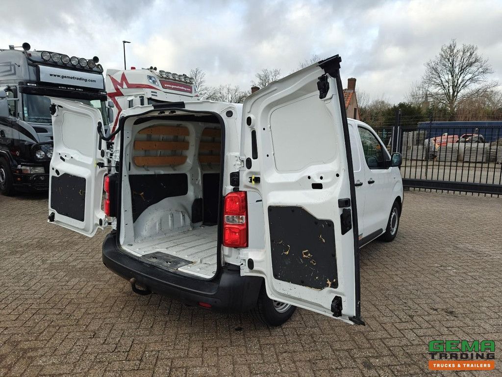 Citroën JUMPY 1.5 HDI Euro 6AQ - L2H1 - Navigation - Schaltgetriebe - NAP - Anhängerkupplung