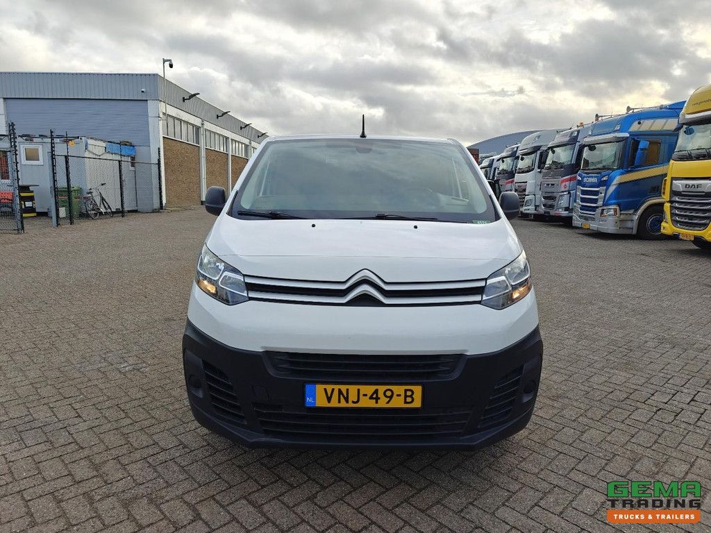 Citroën JUMPY 1.5 HDI Euro 6AQ - L2H1 - Navigation - Schaltgetriebe - NAP - Anhängerkupplung