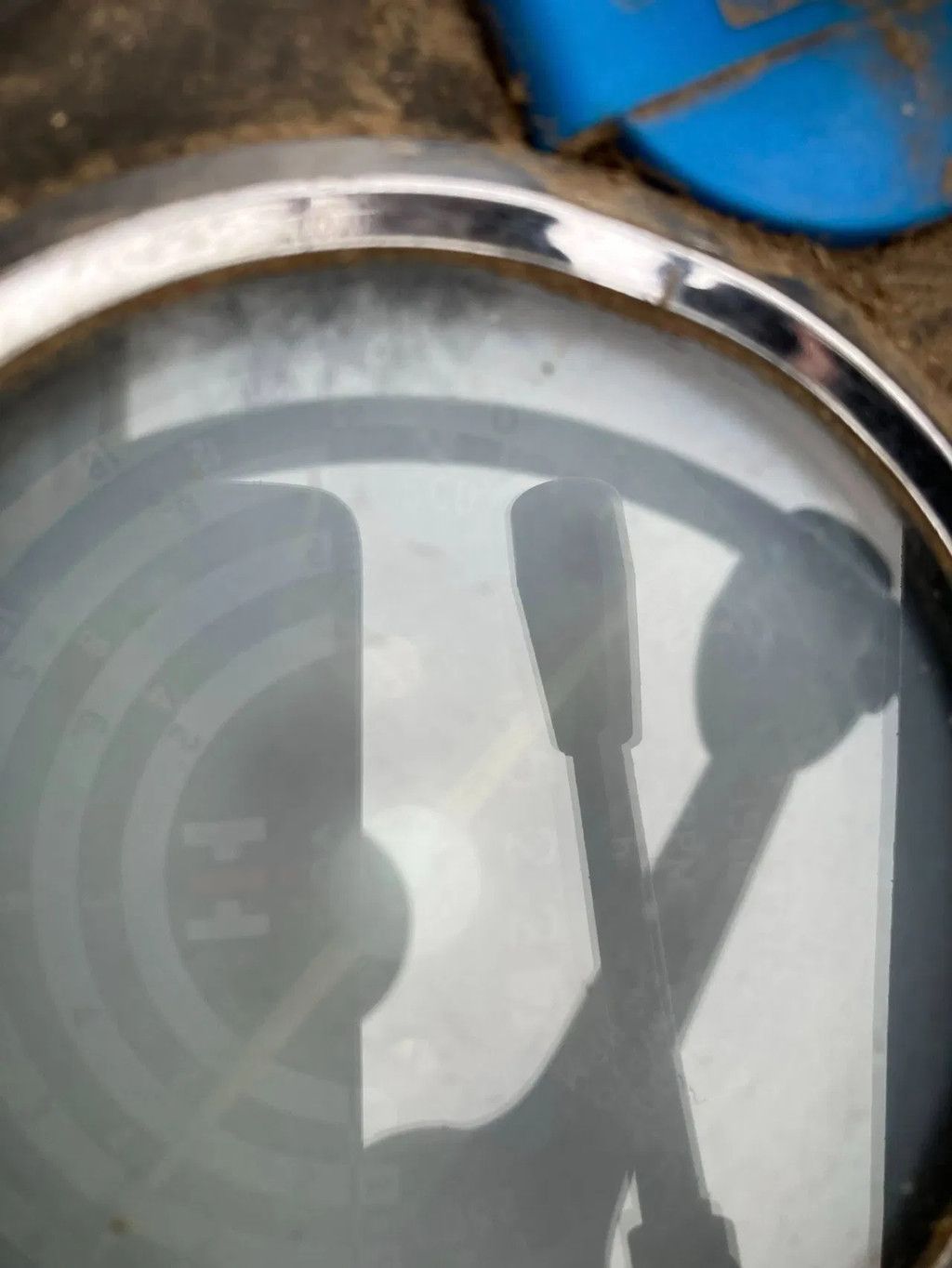 International 633 Trekker