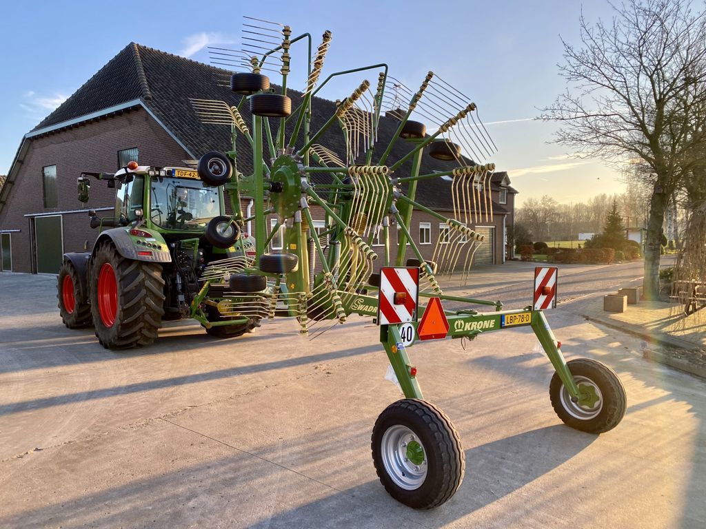 Krone Swadro 800/26 Dubbele hark