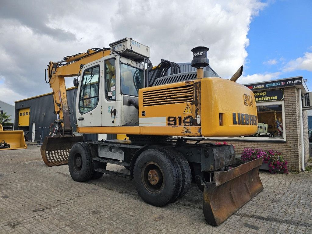 Liebherr A914 WE1450