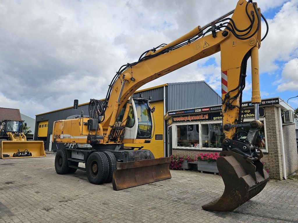 Liebherr A914 WE1450