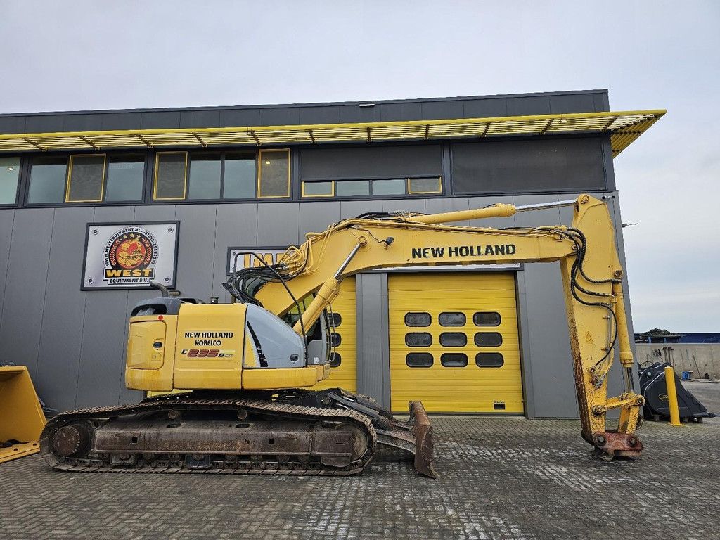 New Holland E235BSR-2 WE1537