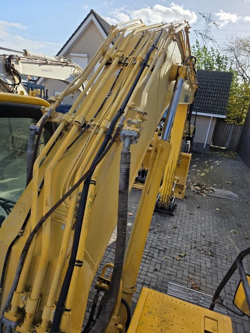 Komatsu PC210LC-8 WE1483