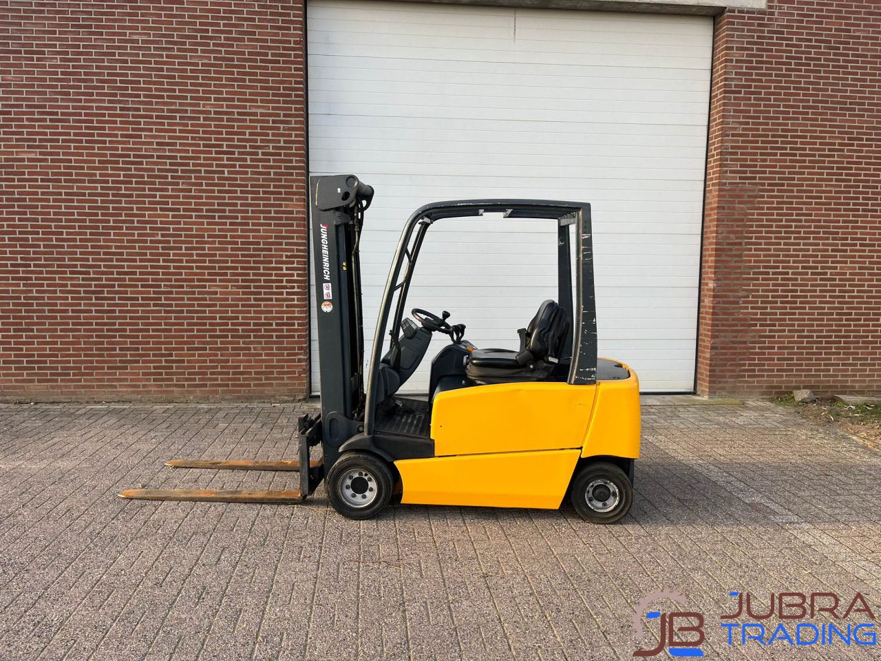 Jungheinrich EFG 320 Elektrisch | 2011 | 13431U | 2.0T | 475CM