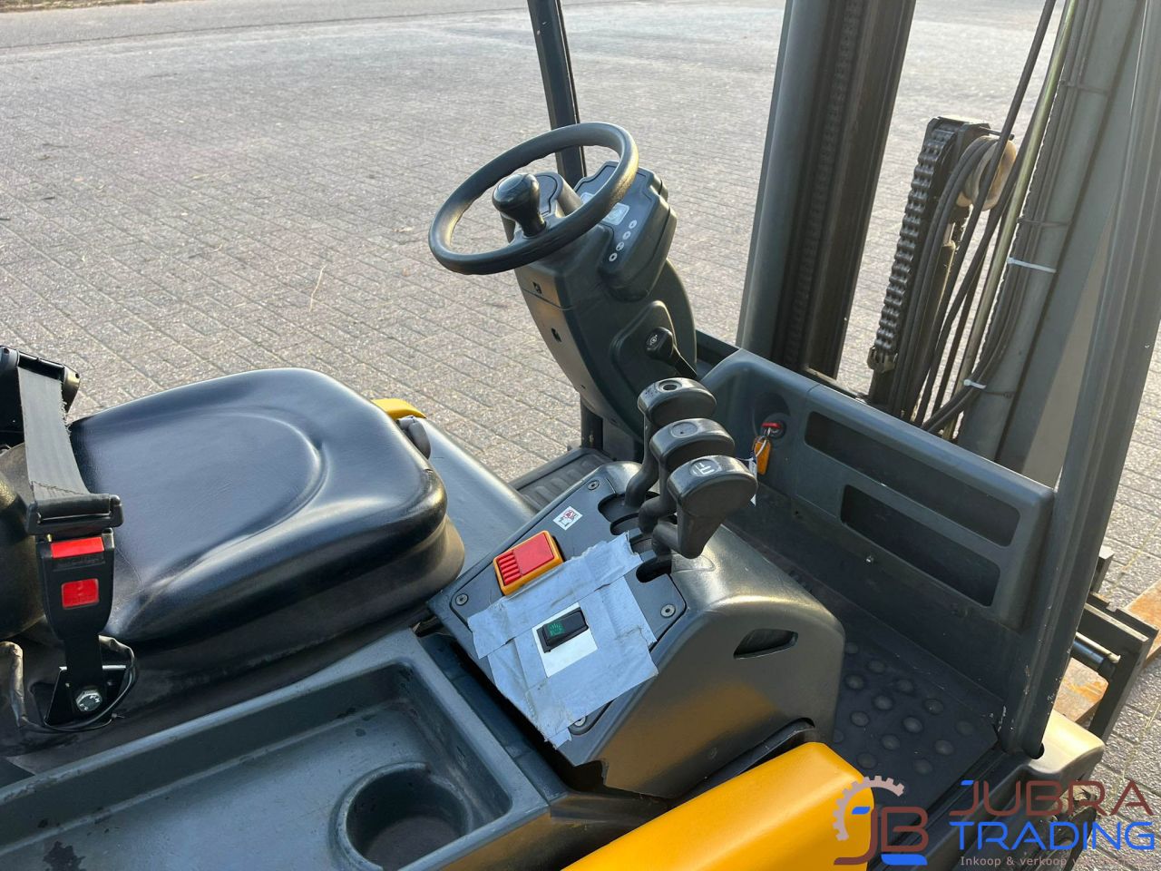 Jungheinrich EFG 320 Elektrisch | 2011 | 13431U | 2.0T | 475CM