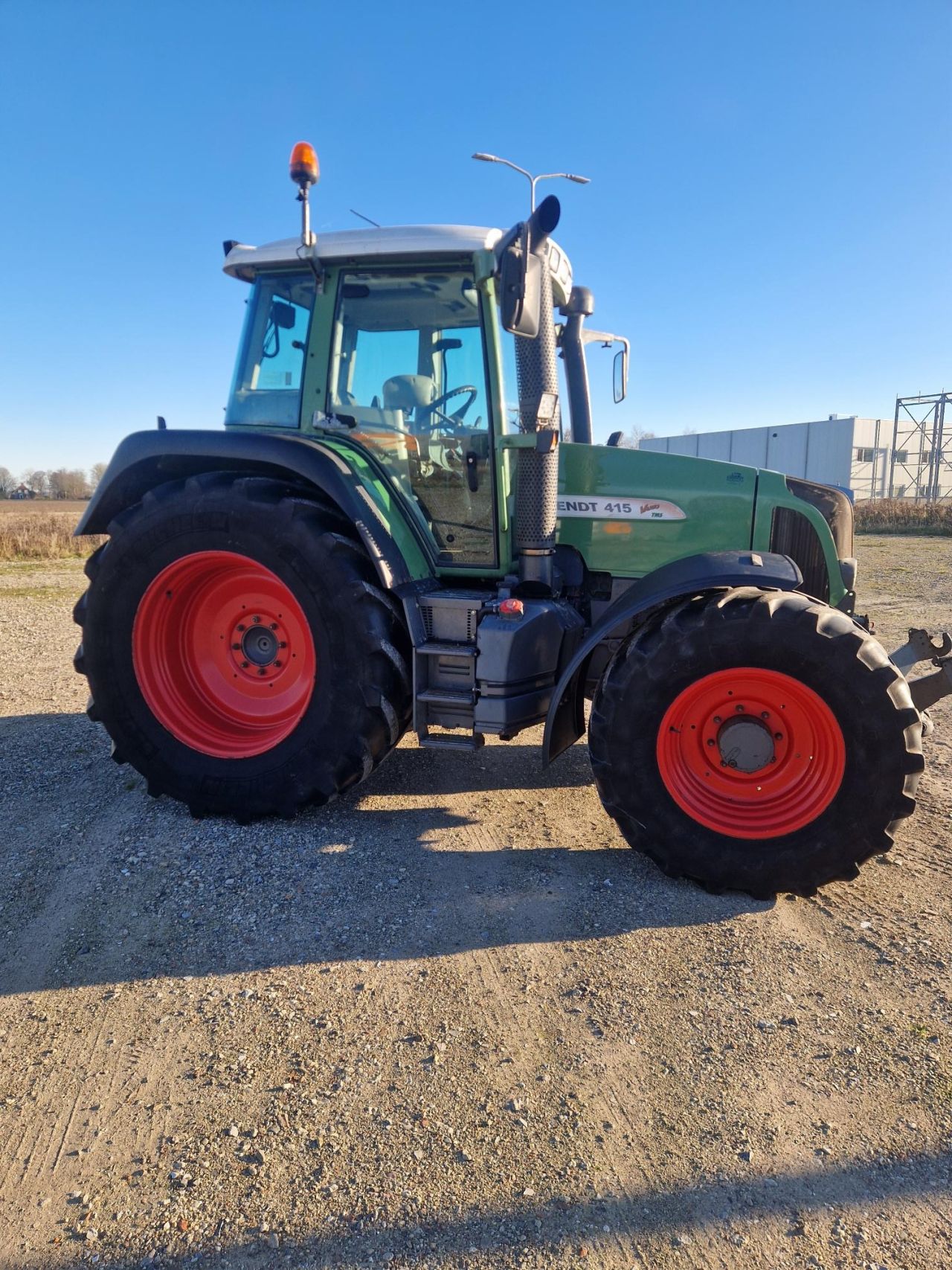 Fendt 415 vario tms