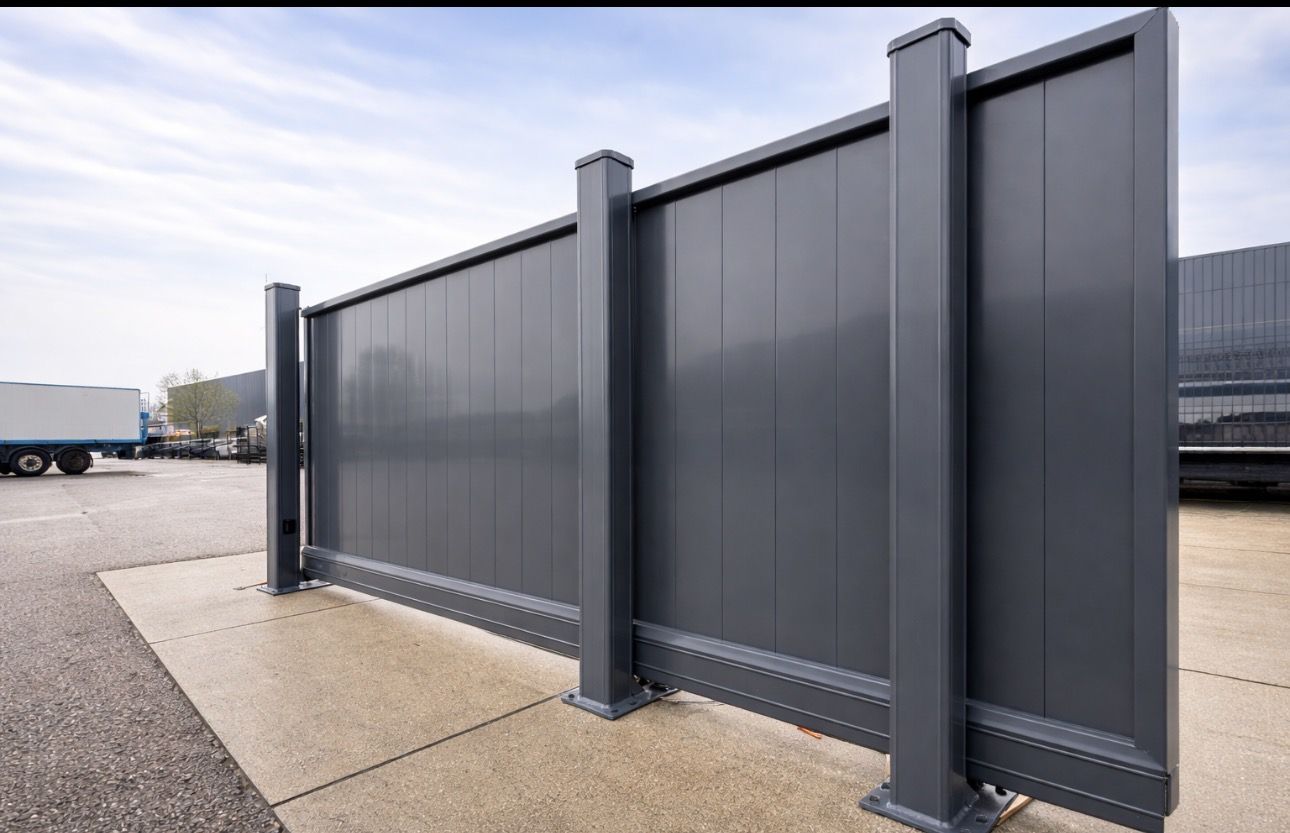 NIEUW] Luxe Automatische Schuifpoort Kopal Aluette – RAL 7016