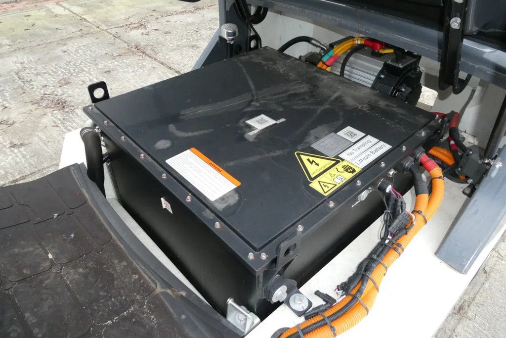 Eurotrac Heftruck FE30-Eco