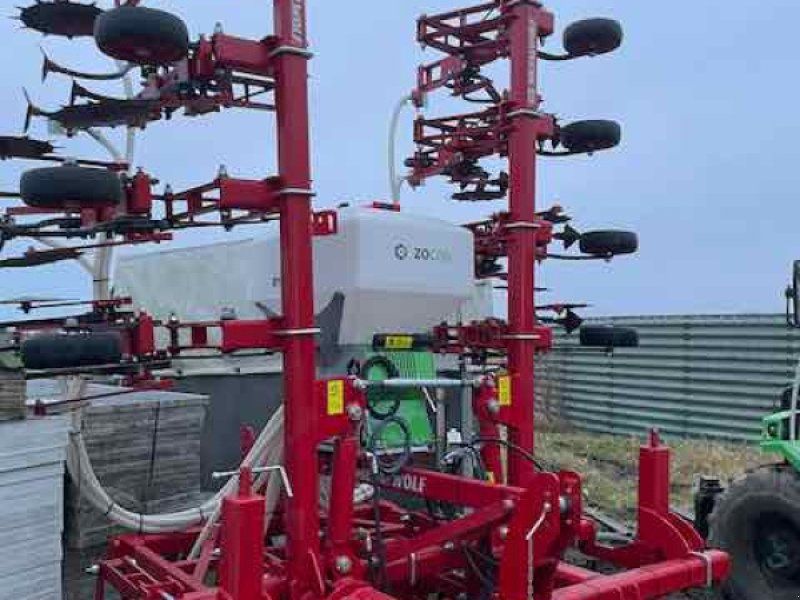 Metalwolf Rübenhackgerät 50cm Reihe mit Zocon Streuer