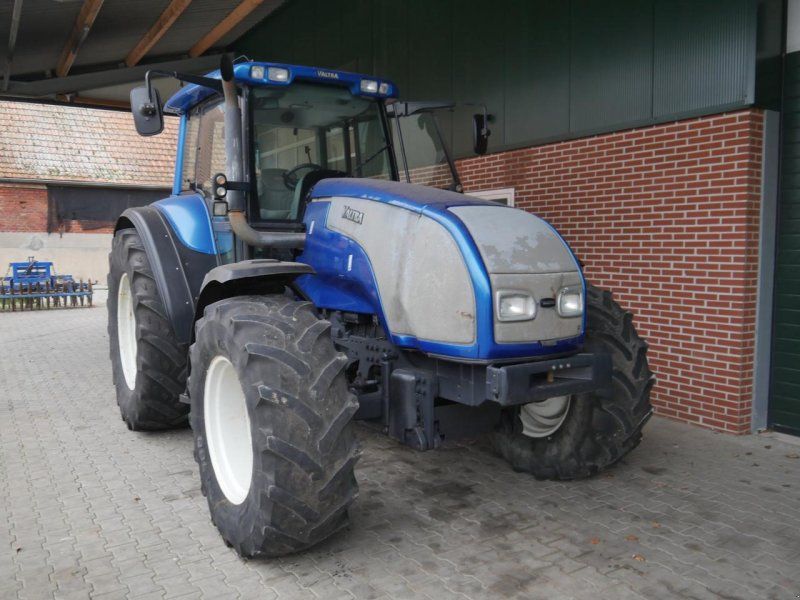 Valtra T130