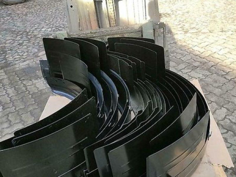 Mercedes-Benz Kotflügel vorne 421 403 406 U1000 U1200 U1300 U1400 usw.