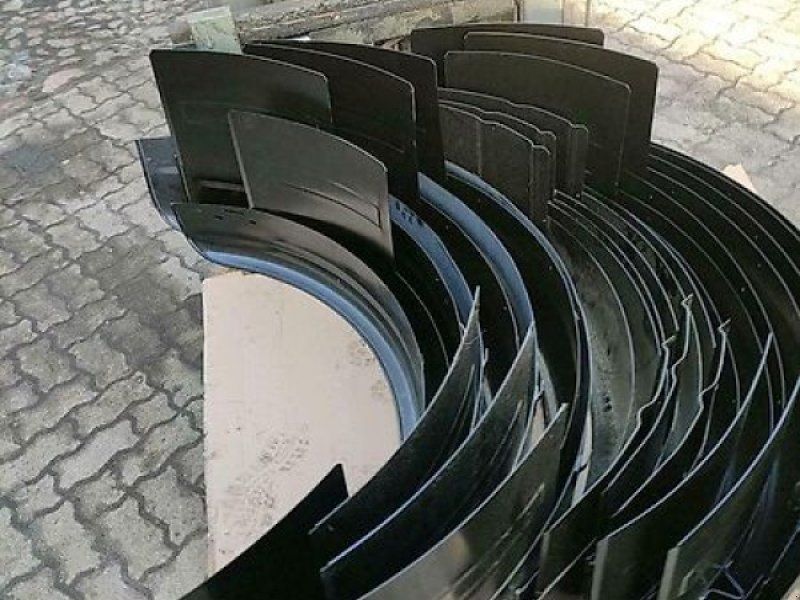 Mercedes-Benz Kotflügel vorne 421 403 406 U1000 U1200 U1300 U1400 usw.