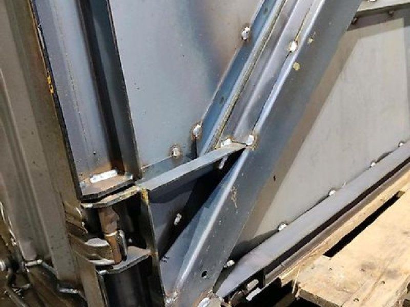 Mercedes-Benz Pritsche Ladefläche U406 U417 U424 U427