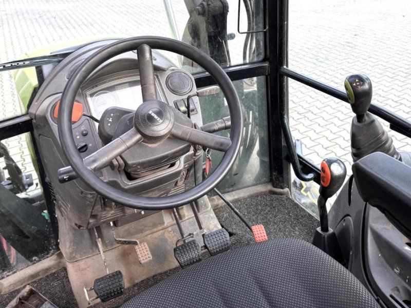 Claas AXOS 320 CX + MX U8