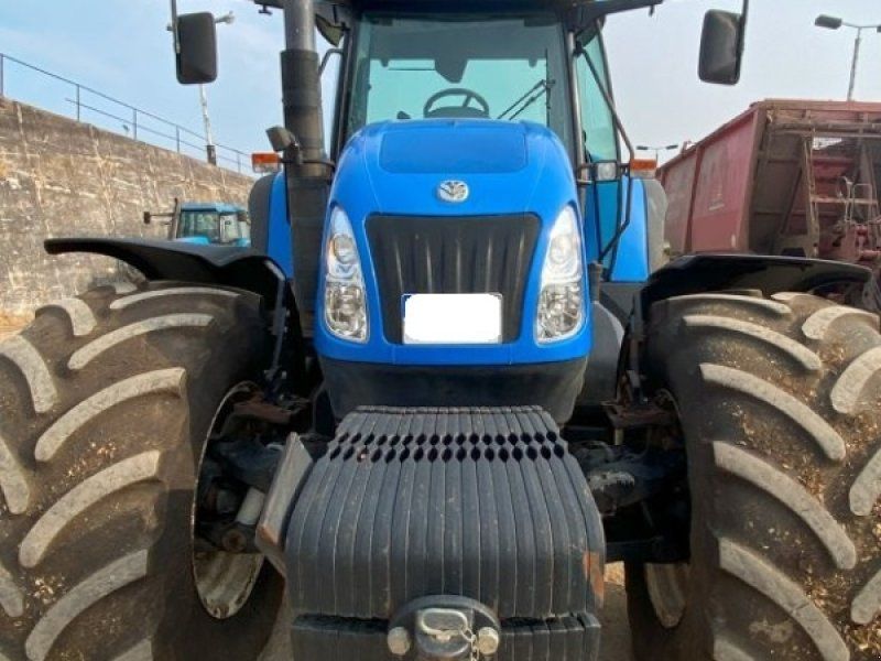 New Holland TVT 195