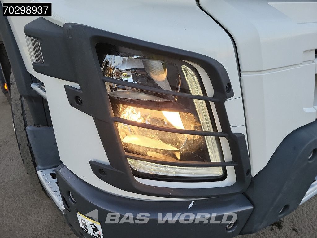 Volvo FMX 410 8X4 9m3 Schwing Stetter mixer Steel suspension Automatic VEB Euro 6