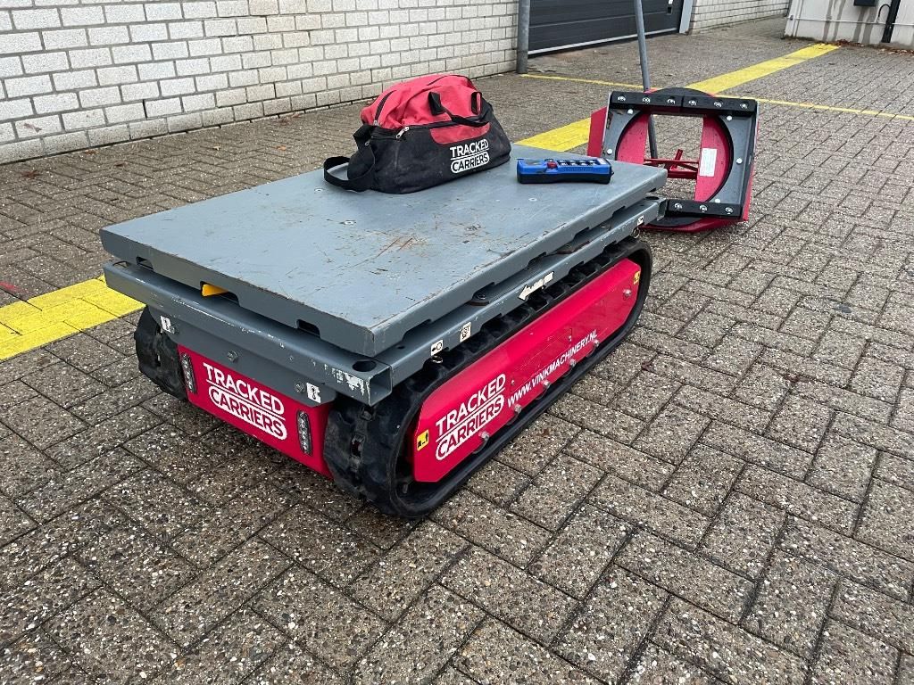 Tracked Carriers Beaver 10.07 SOLD