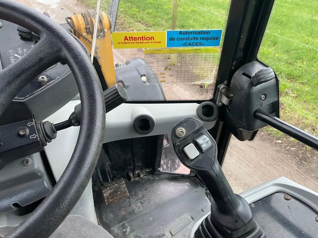 Caterpillar 906 H2 Shovel Loader