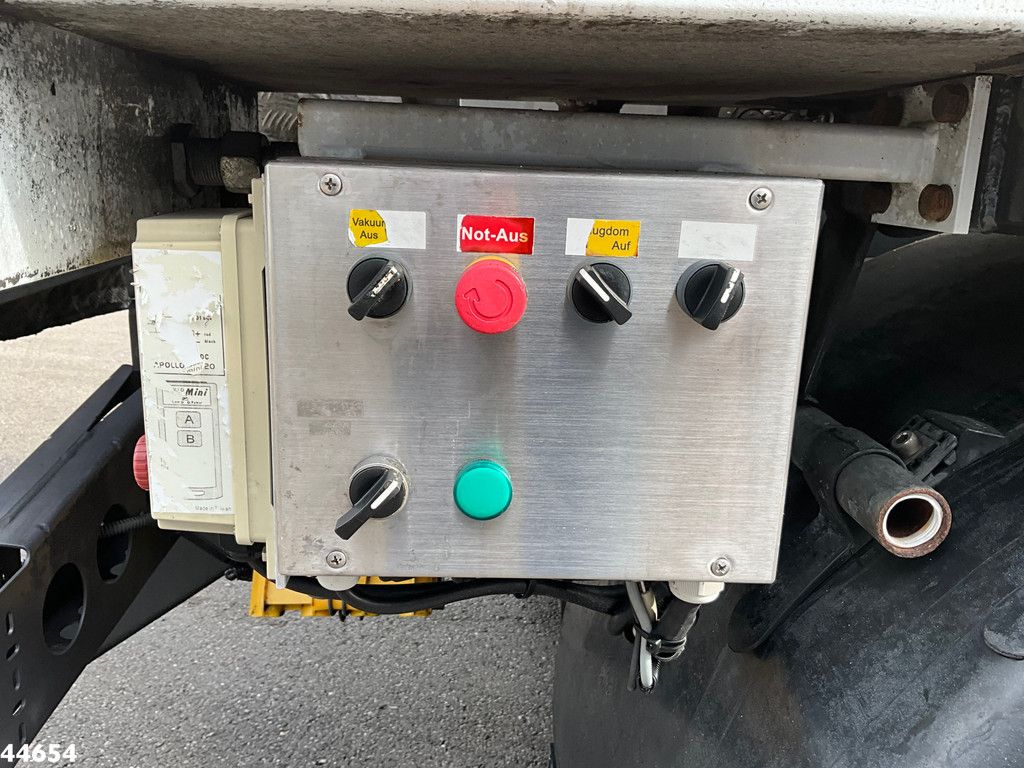 Mercedes-Benz Antos 1827 Euro 6 Leistikow Zuigopbouw