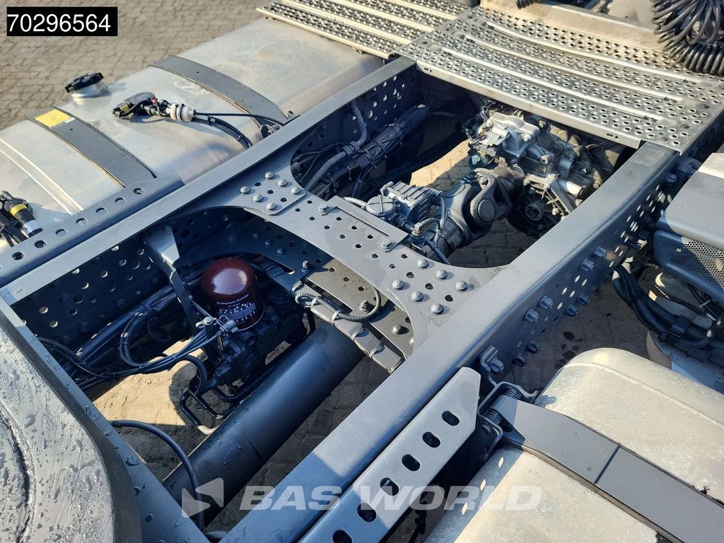 Mercedes Actros 1845 4X2 BigSpace 2xTanks Led Euro 6