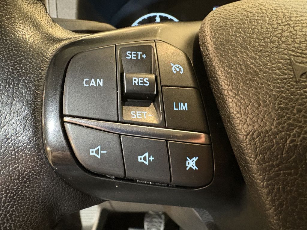 Ford Transit Custom 320 2.0 TDCI L2H1 Trend / Euro 6 / Airco / Cruise Control / PDC / Trekhaak / Imperiaal