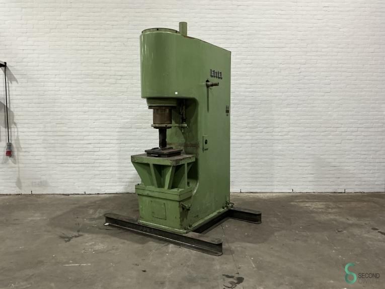 Hydraulische persen Eitel RP 100 1967