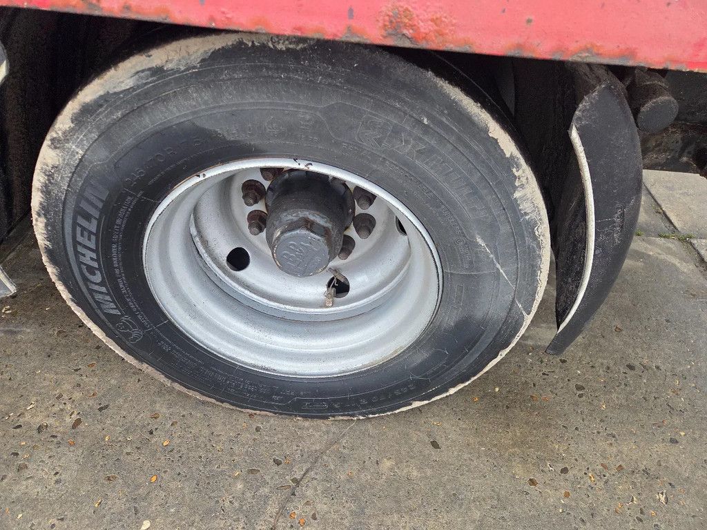 Floor 3 as luchtgeveerd