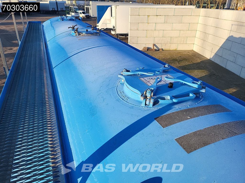 Feldbinder EUT 40.3 3 Achsen TUV 05/26 40000L Cement