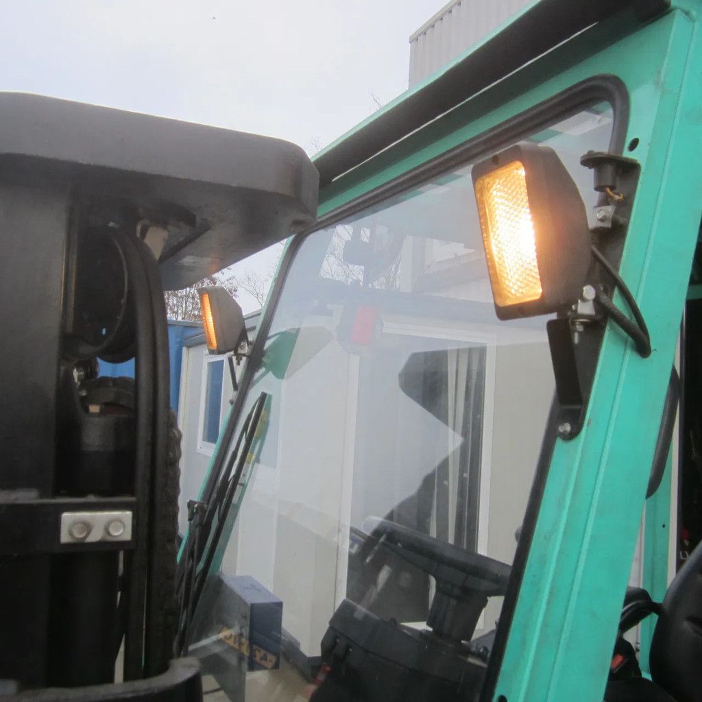 Mitsubishi Heftruck FB25K elek., weeginstallatie, triplomast, side shift.