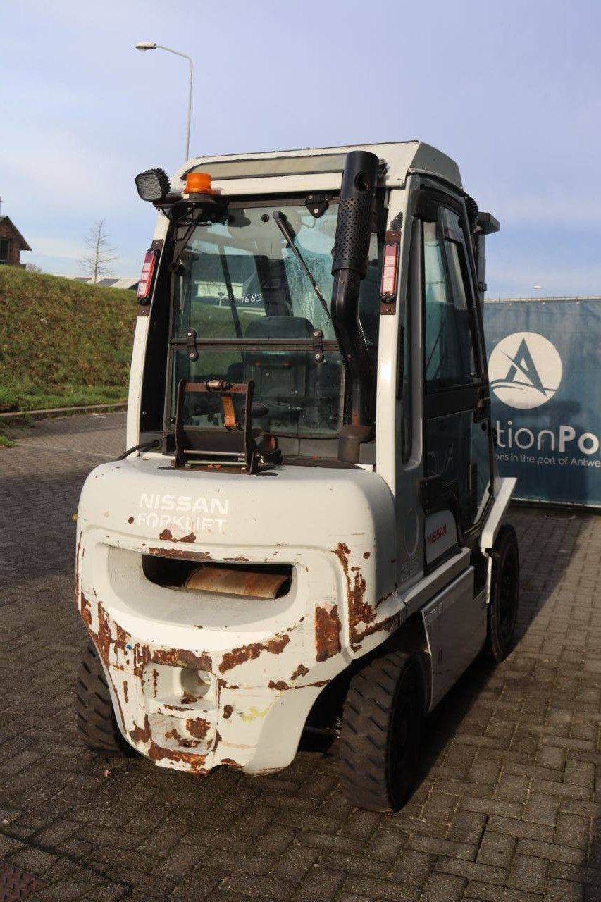 Gabelstapler Nissan U1D2A25LQ LPG 2500kg 4,5m 2013