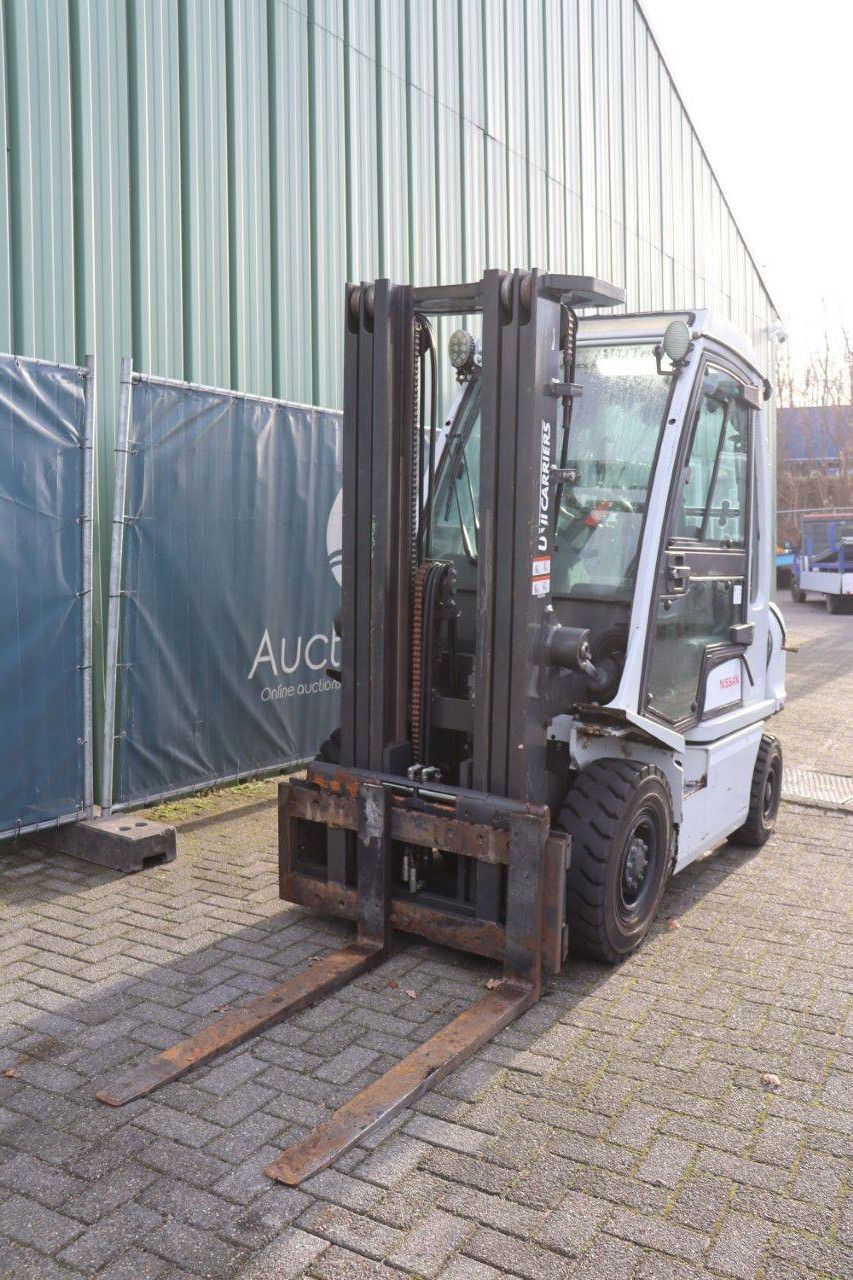 Gabelstapler Nissan U1D2A25LQ LPG 2500kg 4,5m 2013