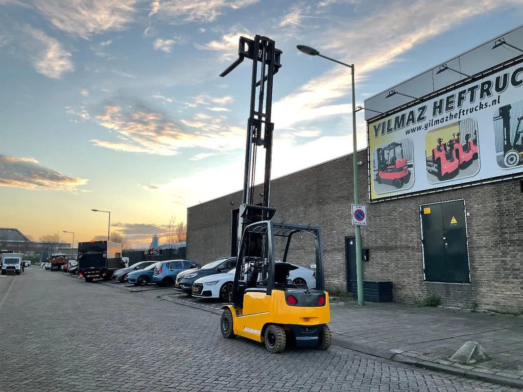 Jungheinrich EFG 425K 2500KG 6.00METER HEFTRUCK