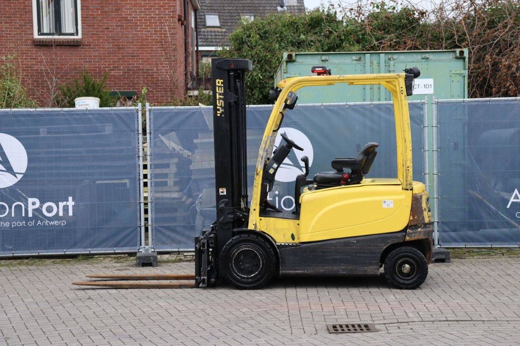 Hyster J2.5XN Electric Forklift 1910kg 2014