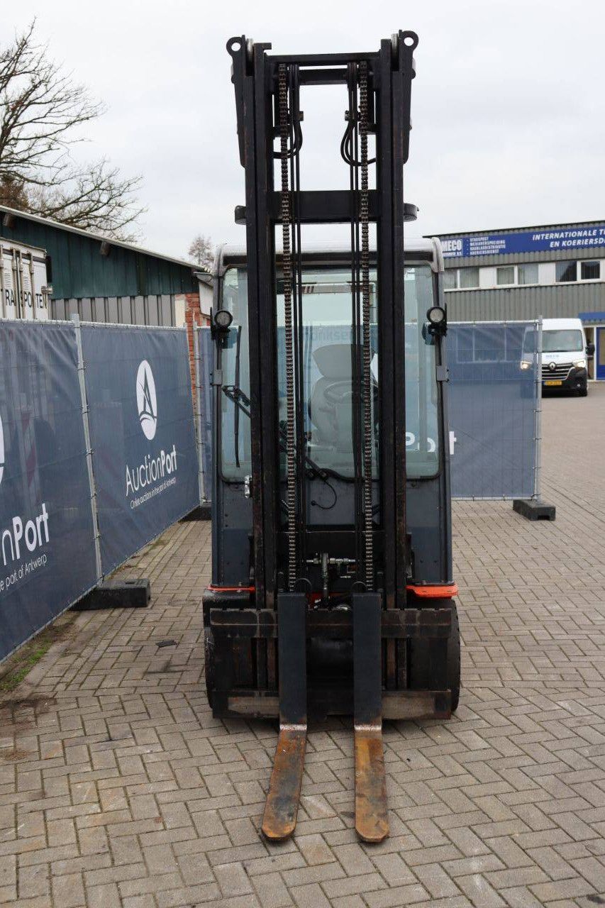 Toyota 8FBMT-30 Electric Forklift 3000kg 4.5m 2017
