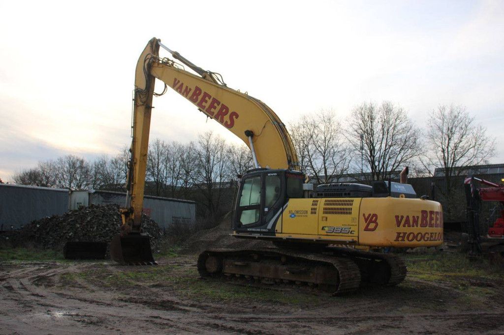 New Holland Kobelco E 385C Diesel-Raupenbagger 2012