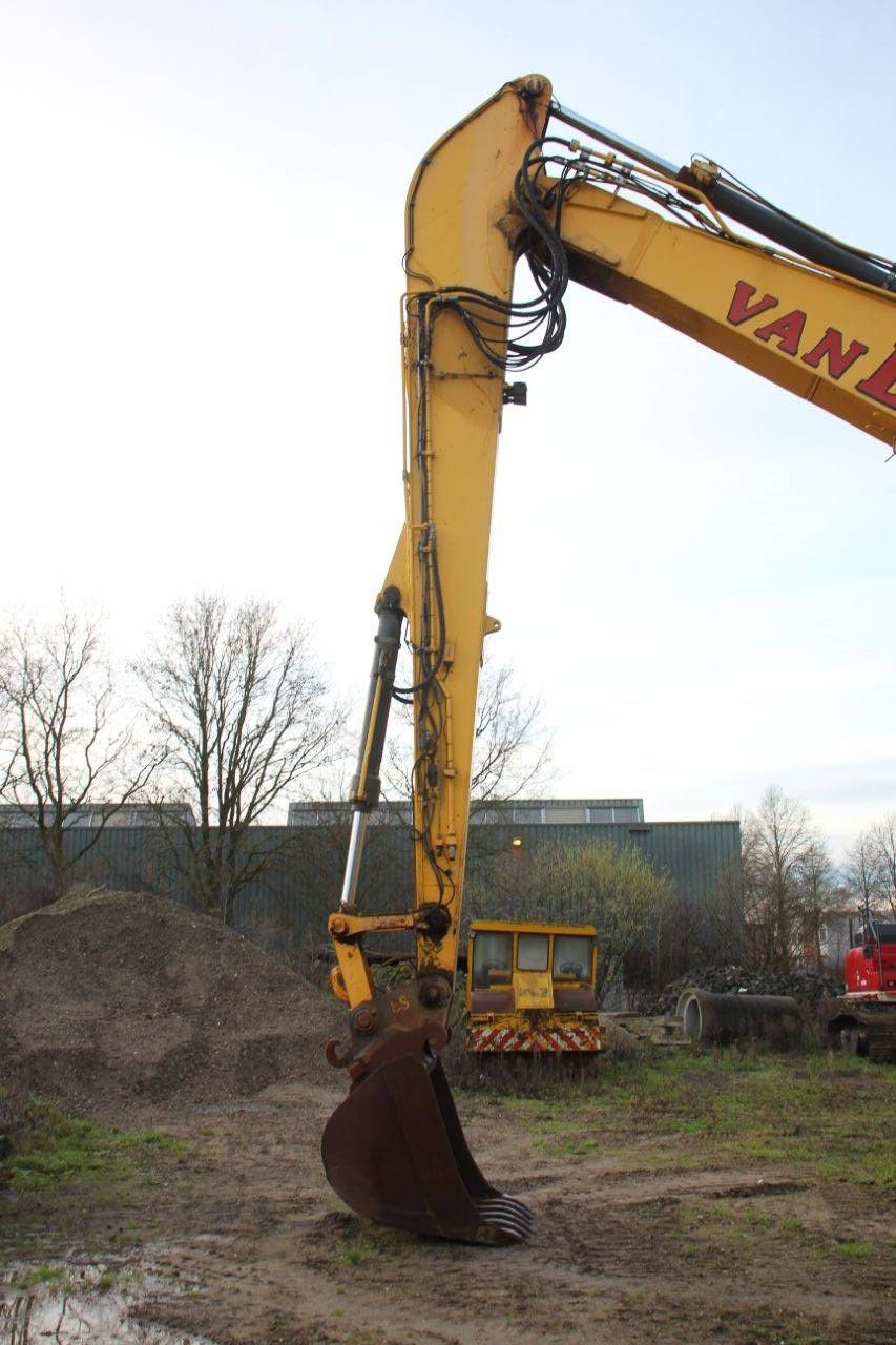 New Holland Kobelco E 385C Diesel-Raupenbagger 2012