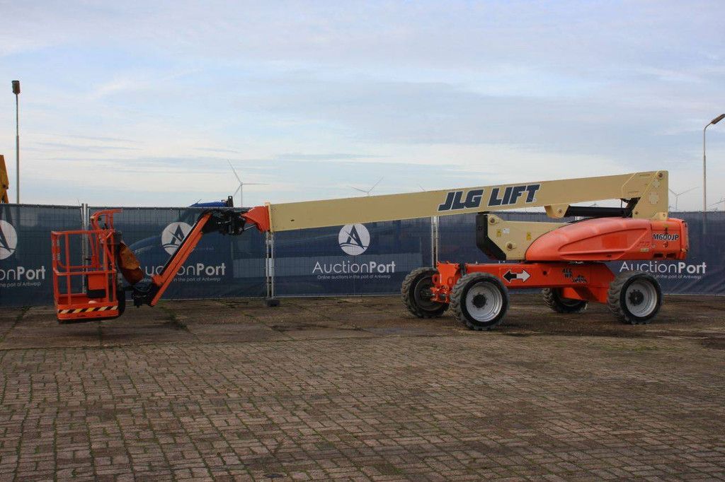 JLG M600JP 20,39 m Hybrid-Teleskoparbeitsbühne 2015